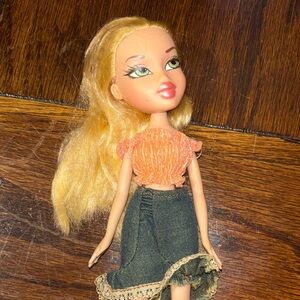 Bratz strut it Cloe 2002